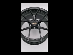 Czarny błyszczący BBS Fi-R