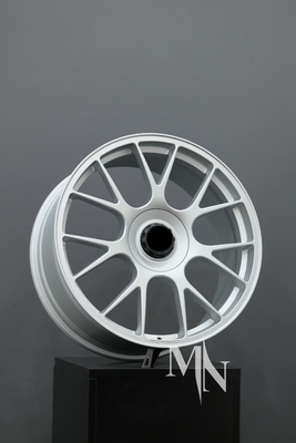 Specjalnie ukształtowane koła Rotiform RSE KPS CVT Koła ze stopu aluminium Koła Audi R8 S4 TT