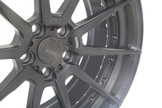 ADV10 M.V2 Ferrari kute koła