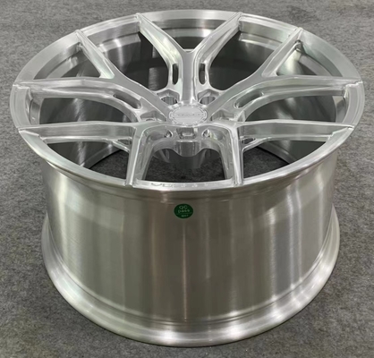 Szczotkowane srebrne kute koła Vossen HYBRID FORGED SERIES HF-5