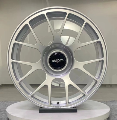 Rotiform TUF-R Monoblock Rotiform Kute koła 6061-T6 Stop aluminium