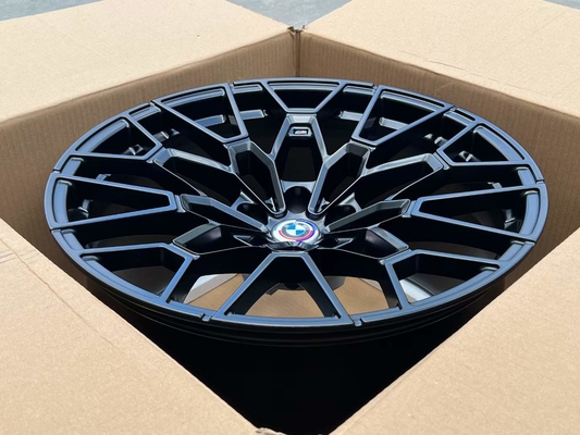 BMW 827M OEM Felgi BMW Kute koła do BMW G80 M3 G82 G83 M4