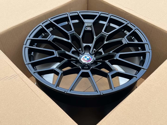 BMW 827M OEM Felgi BMW Kute koła do BMW G80 M3 G82 G83 M4