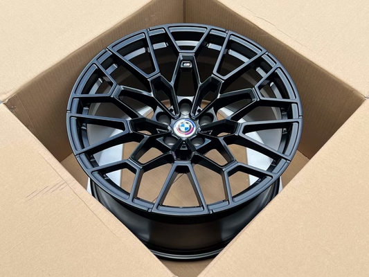 BMW 827M OEM Felgi BMW Kute koła do BMW G80 M3 G82 G83 M4
