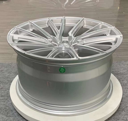 Srebrne polerowane kute koła Vossen HF-4T do Audi RS4 A6