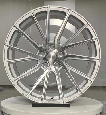 Srebrne polerowane kute koła Vossen HF-4T do Audi RS4 A6
