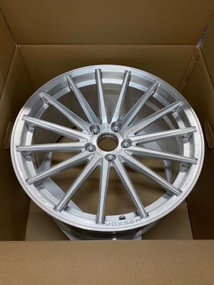 Szczotkowane srebrne kute koła Vossen VFS-2 do BMW E93 M3