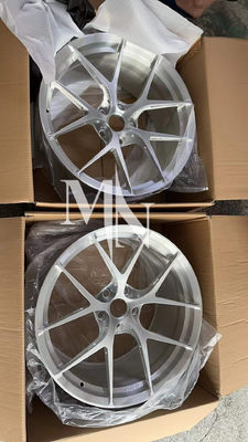 BBS FI R Koła Szczotkowane Srebro