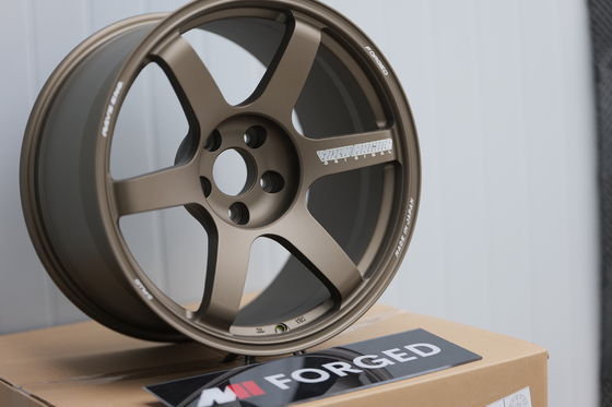 Volk Racing Futed Wheels TE37 Saga S-plus brąz