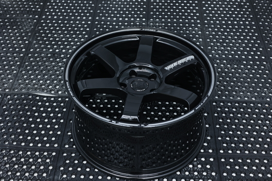 Felgi Rays TE37 Ultra Track Edition ii Volk Racing Forged Gloss Black