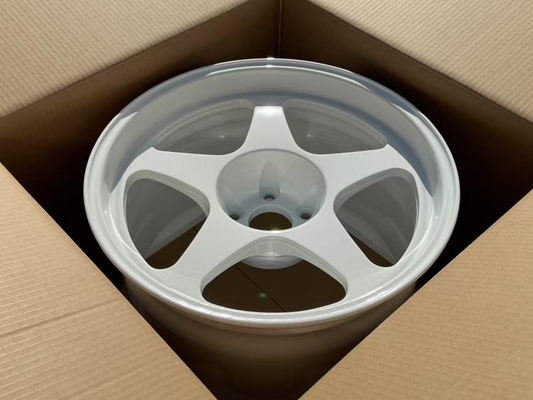 Desmond Regamaster EVO II Forge Auto Wheels do Hondy Civic Type R