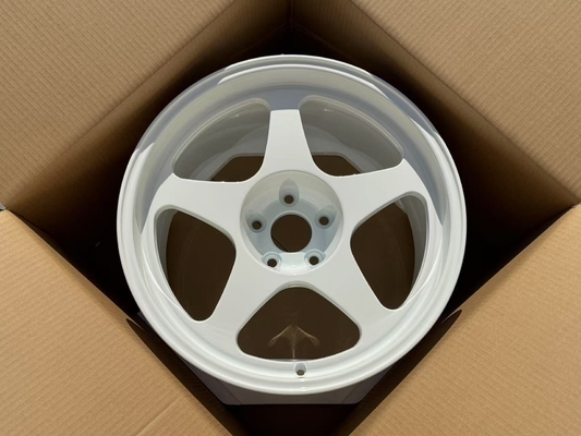 Desmond Regamaster EVO II Forge Auto Wheels do Hondy Civic Type R