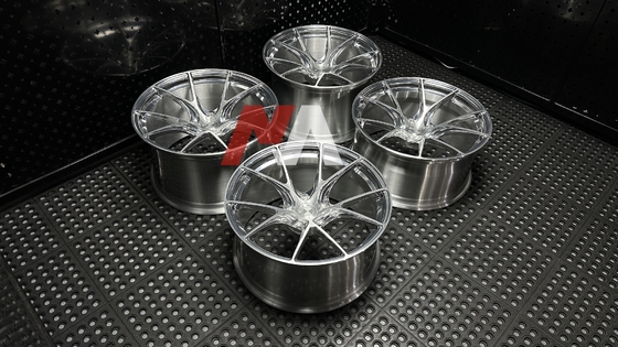 BMW Koła Forgowane Szlifowane Srebro Szczotkowane Twarz Dla F87 F80 F82 F90 M2 M3 M4 M5