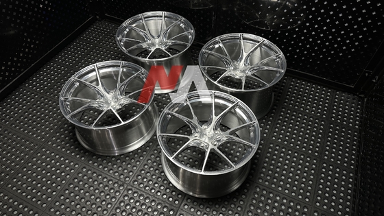 BMW Koła Forgowane Szlifowane Srebro Szczotkowane Twarz Dla F87 F80 F82 F90 M2 M3 M4 M5