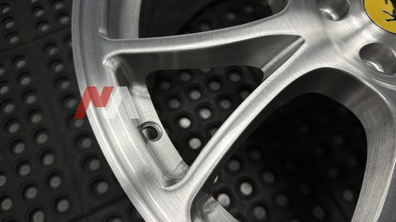 Ferrari F430 Kute Obręcze Kute Szczotkowane Wykończenie Przezroczyste Maining Kute RE-01