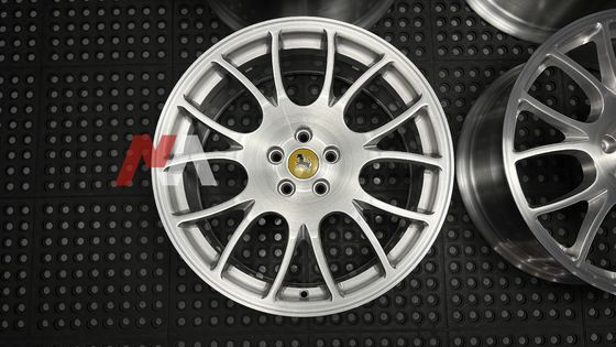 Ferrari F430 Kute Obręcze Kute Szczotkowane Wykończenie Przezroczyste Maining Kute RE-01