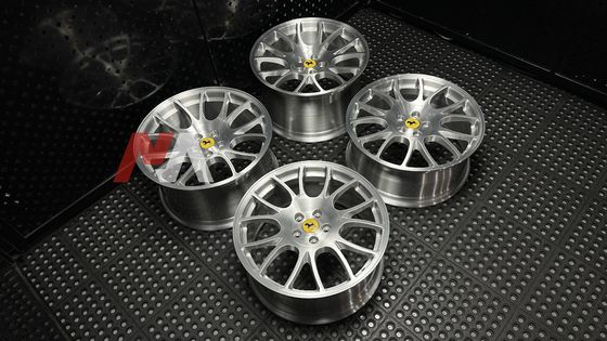 Ferrari F430 Kute Obręcze Kute Szczotkowane Wykończenie Przezroczyste Maining Kute RE-01
