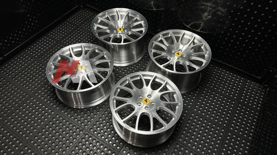 Ferrari F430 Kute Obręcze Kute Szczotkowane Wykończenie Przezroczyste Maining Kute RE-01