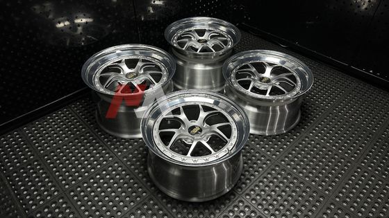 BBS E05 Koła kuwane dla BMW F87 F80 F82 F83 F90 G87 G80 G81 G82 G83 G90 M2 M3 M4 M5 Koła